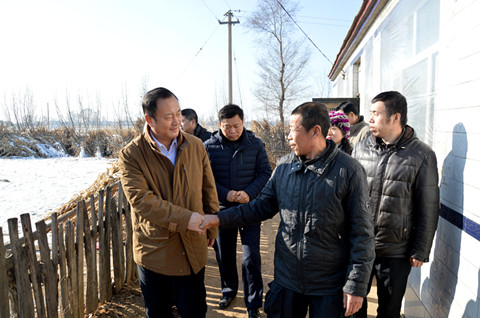 ����Э����ϯ�ڶ����ʷ�ƶ����С���Ա��λ�������ض����򶫺Ӵ忪չ��������߷�ο�ʻ