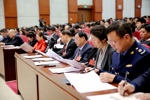 �μ�����Э�˽���λ����ίԱ�������� ?